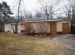 81 Elizabeth St, Dallas, PA 18612