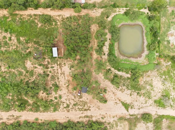 1083 CR 6610 LOT 19-2, Devine, TX 78016