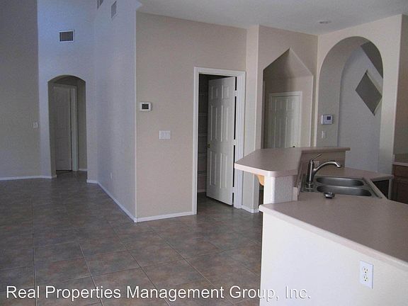 5th image of 10982 Porto Foxi St