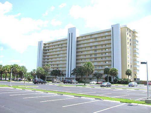 1st image of 3200 N A1a APT 605