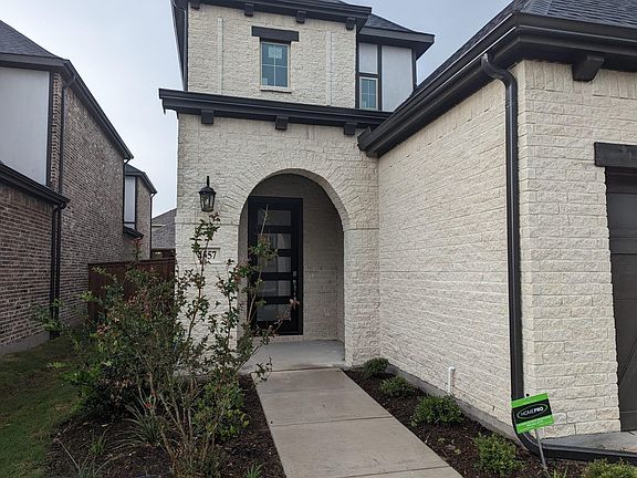2nd image of 4557 Refugio Dr