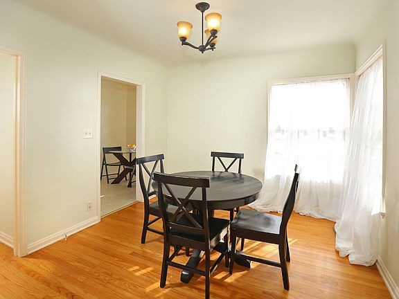 5th image of 980 N Vinedo Ave