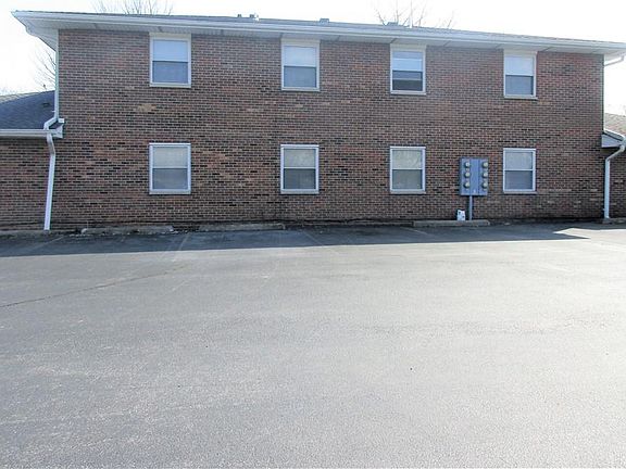 3rd image of 364 Leisure Dr
