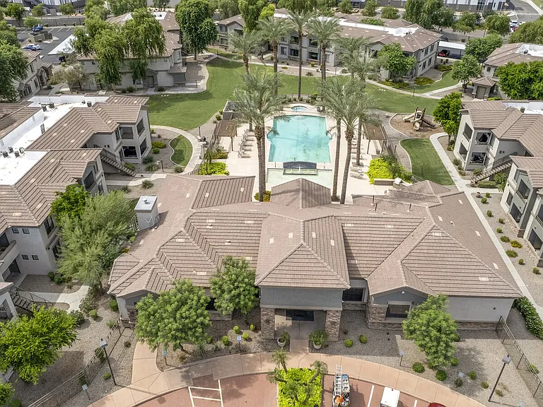 Adiamo Palm Valley Apartments, Goodyear, AZ