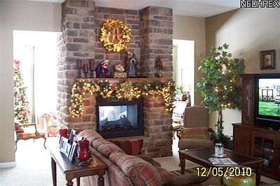4th image of 180 Concord Dr