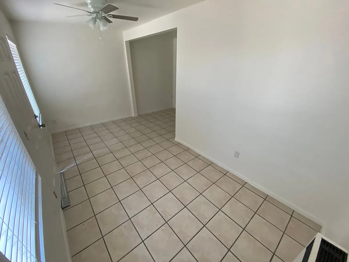 Building Photo - 5310 Carpinteria Ave