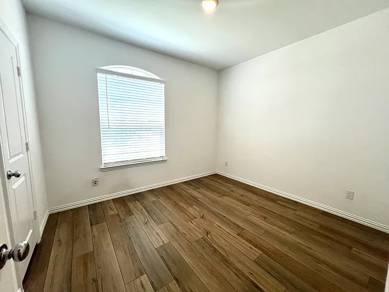 1201 Ipkiss Ave — Photo 16