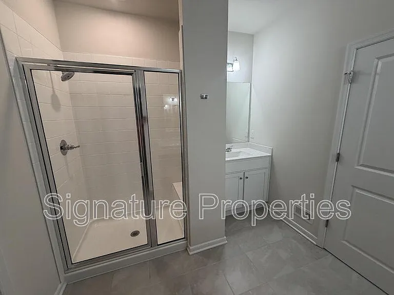 14469 Hancock Towns Dr — Photo 19