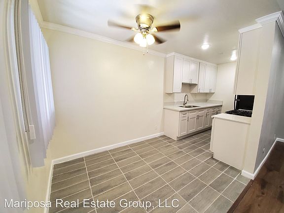 4th image of 128 S Mariposa Ave APT 3
