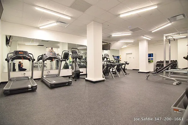 Rented by Ledvech Group | media 21