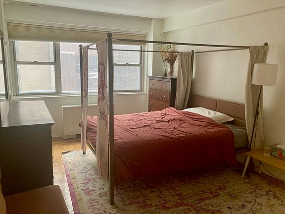 2nd image of 321 E 48th St APT 6H