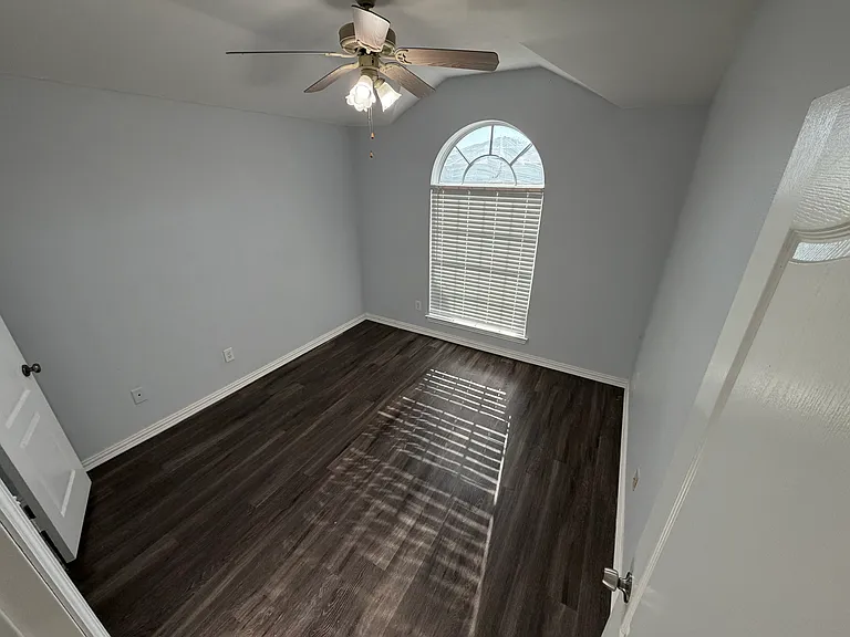 5613 Blackmon Ct — Photo 11