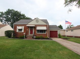 10810 Windham Dr, Parma, OH 44130