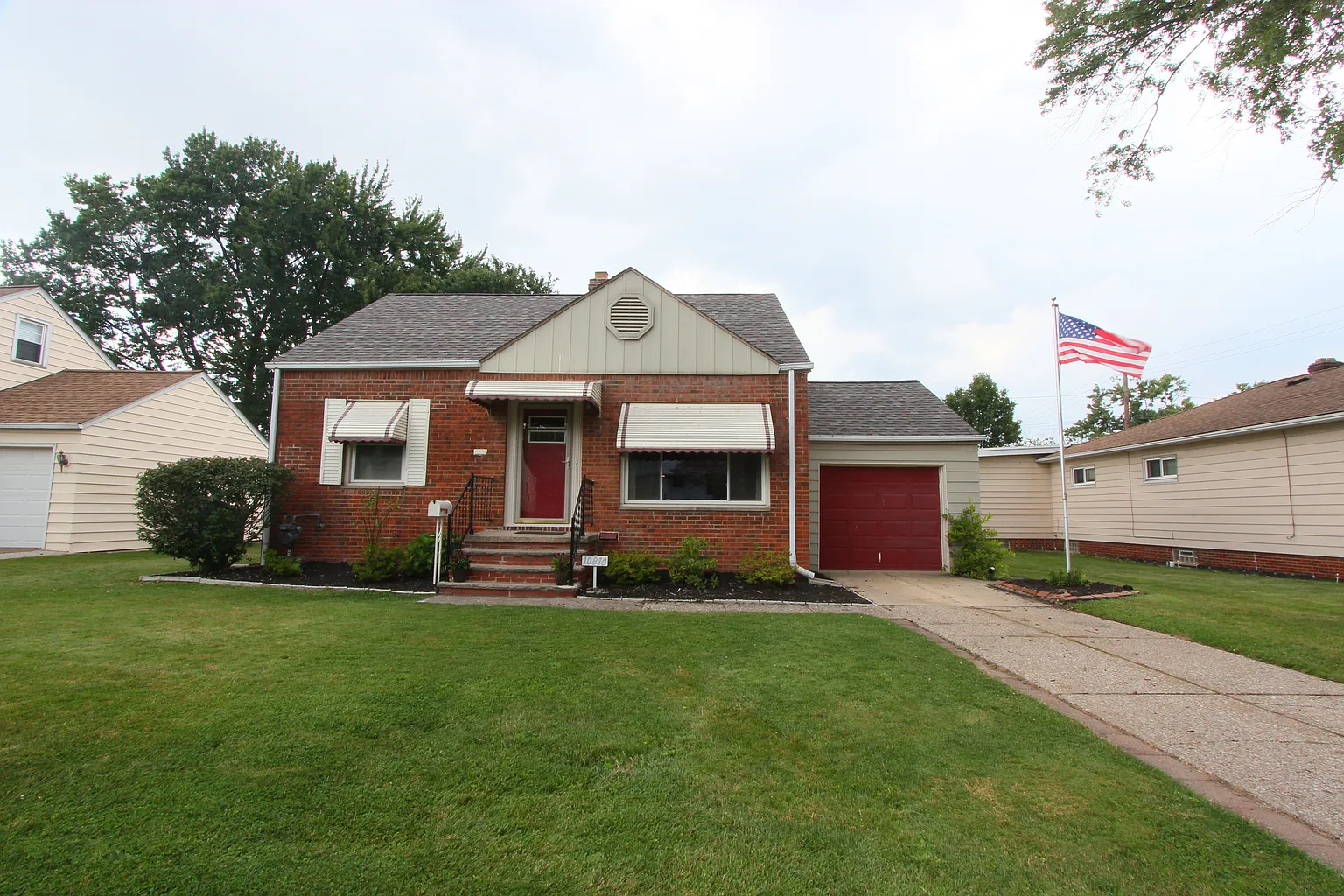10810 Windham Dr photo 1