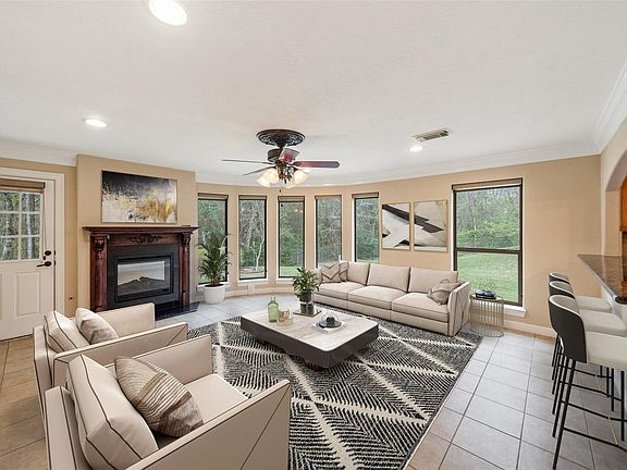 3rd image of 901 Longmire Rd Unit 28