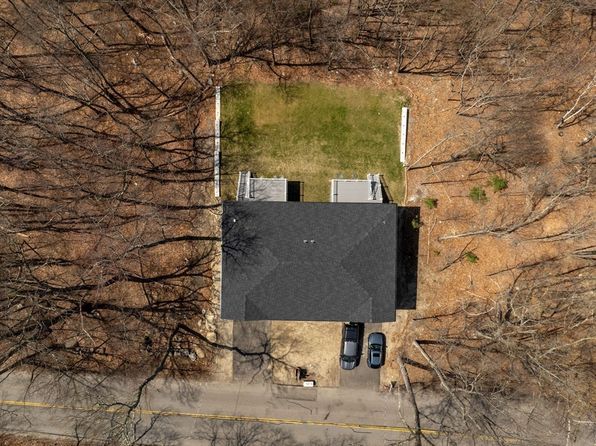 440 Granite St, Worcester, MA 01607