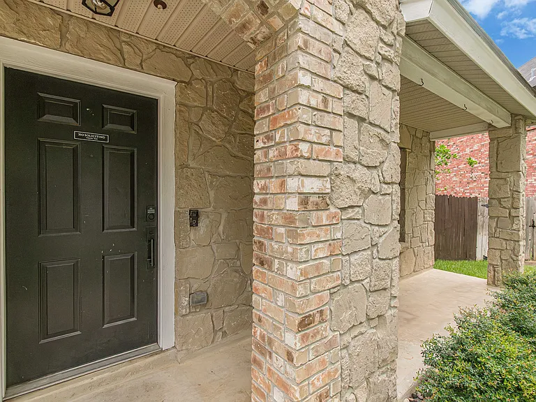 11907 Altamonte Oaks — Photo 4