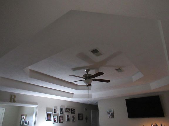 4th image of 372 Lee Road 508