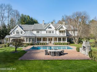 25 Mountain Wood Dr, Greenwich, CT 06831