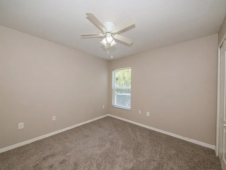 1609 Carson White Ln — Photo 13