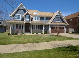 65 Park Ln, Golf, IL 60029