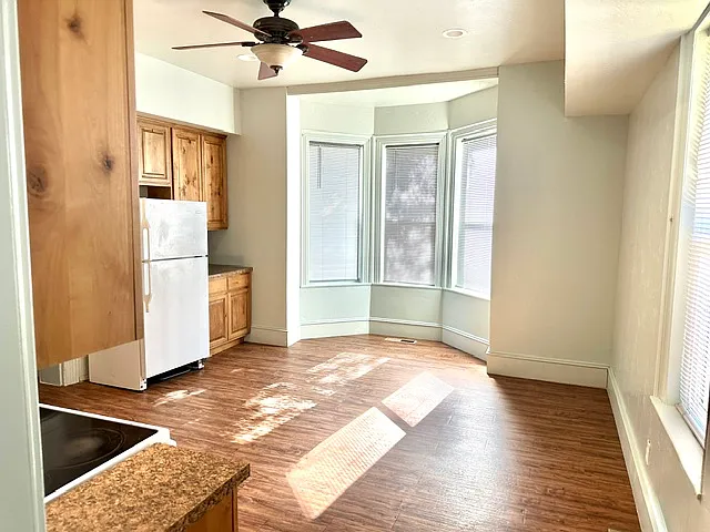 3 bed, 1500 sqft, $1,700 — Photo 3