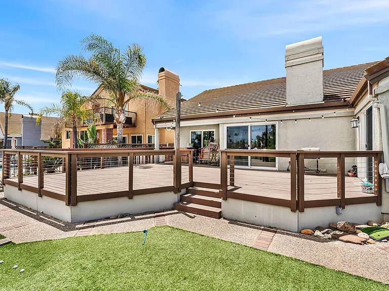 5331 Emerald Ct — Photo 37