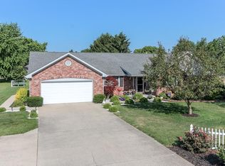 1402 Apple St, Greenfield, IN 46140