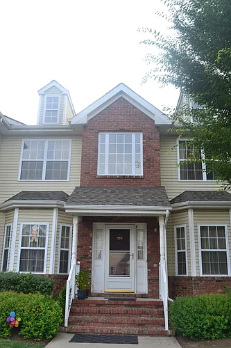295 Pinelli Dr Photo 1