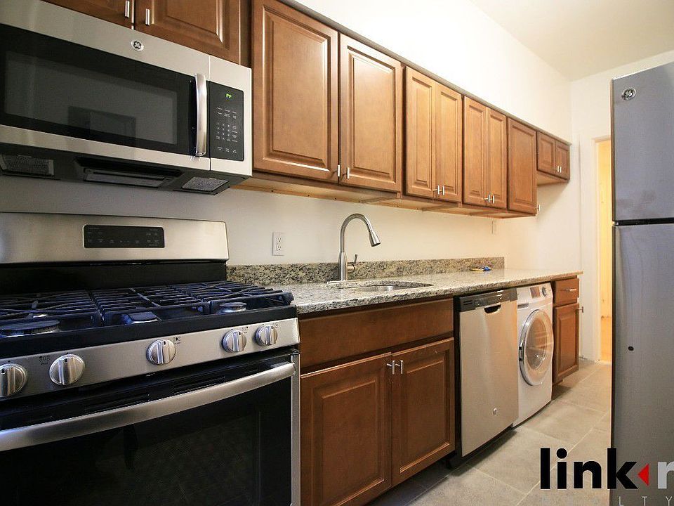 1st image of 217 Haven Ave APT 2D