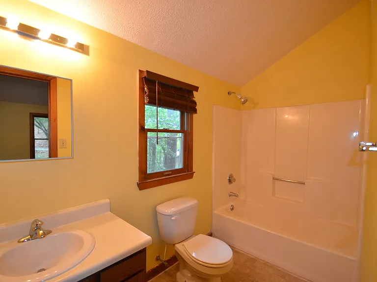 96 Woodside Trl — Photo 15