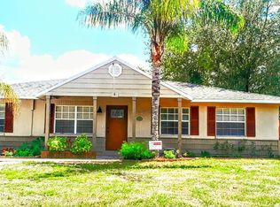 21624 Southwood Dr, Lutz, FL 33549