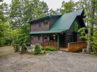 110 Crescent Creek Dr, Sylva, NC 28779
