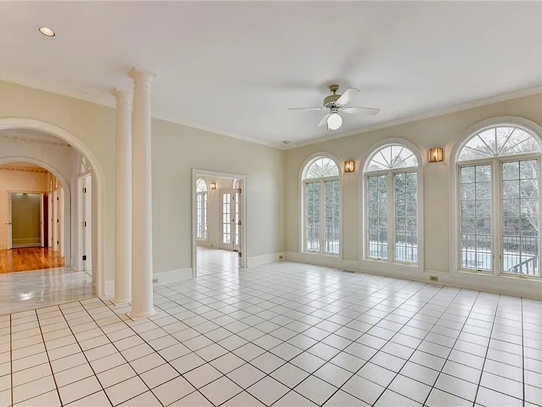 1000 Grayson Pkwy — Photo 16