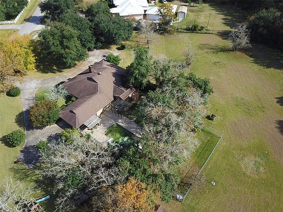 This home sits on over 3 acres.