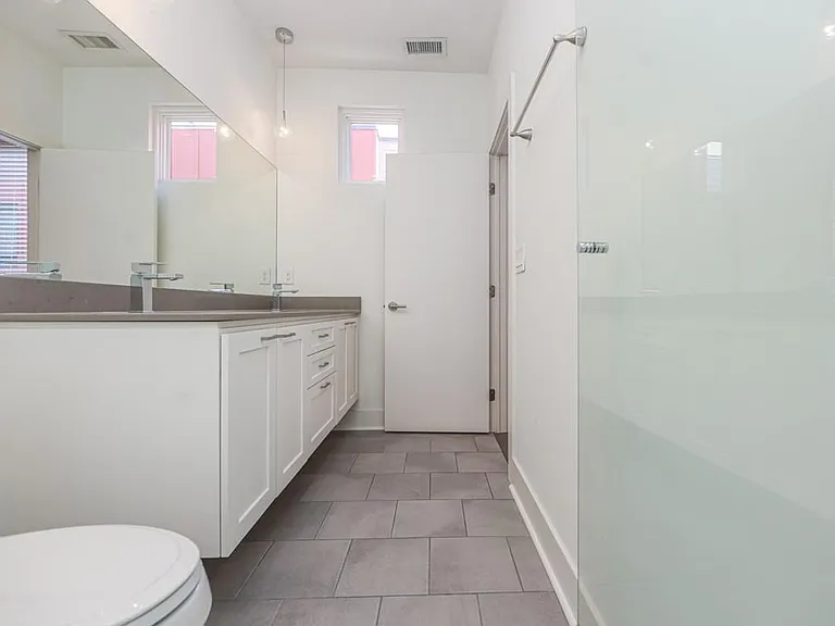1145 Kirkwood Ave SE #14 — Photo 28
