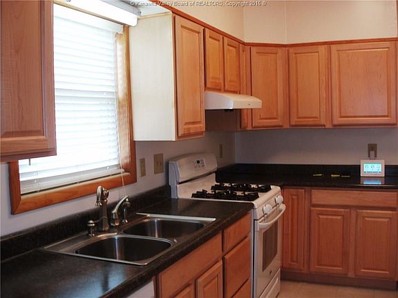 2nd image of 1240 W Virginia Ave