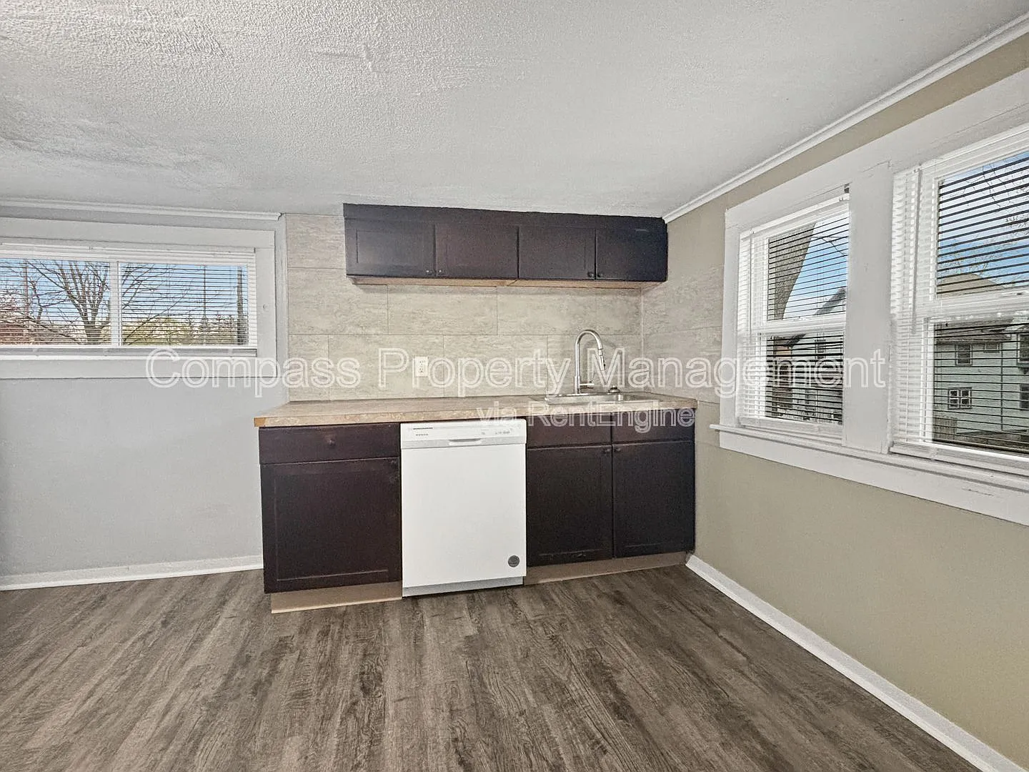 Studio, 1.0 bath, 600 sqft, $1,095 — Photo 4