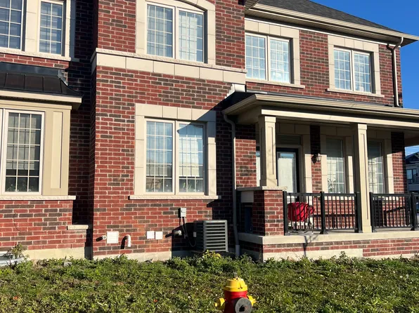 1430 Stillmeadow Ln, Pickering, ON L1X 0N5