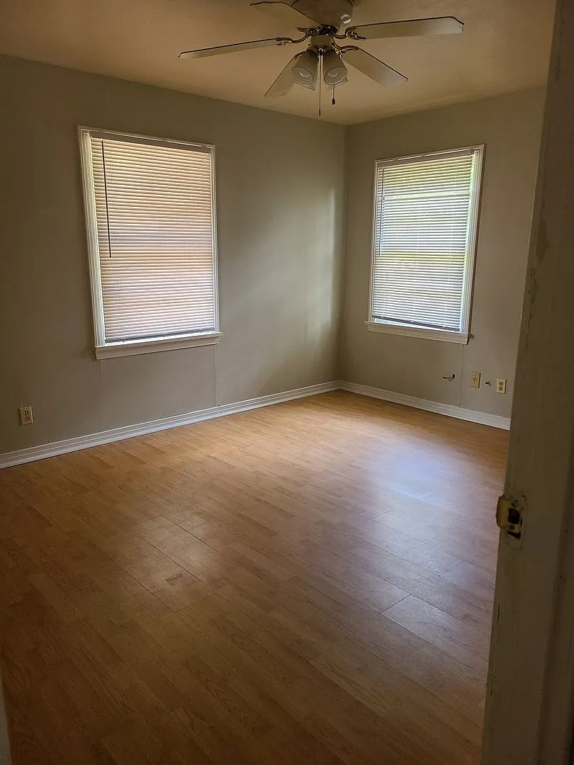 Cute 2 bedroom house! — Photo 3
