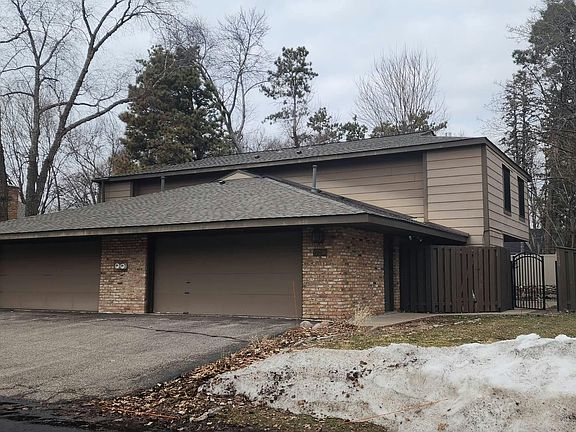 2nd image of 17700 Breconwood Rd