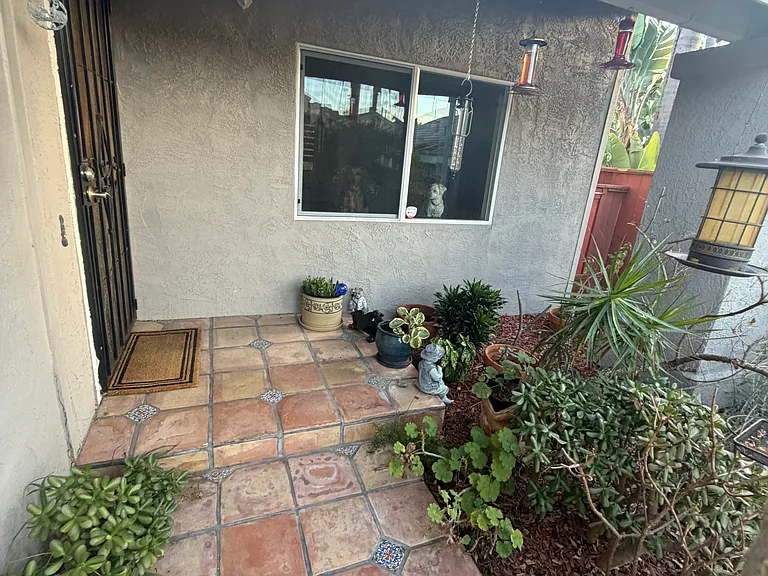 9165 Meadowrun Pl — Photo 28