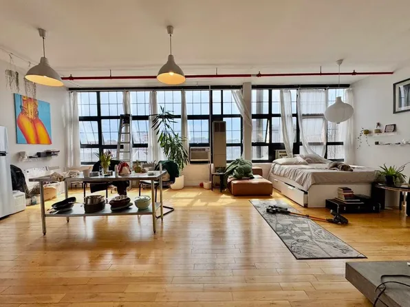 6 Mc Kibbin Court image 1 of 19