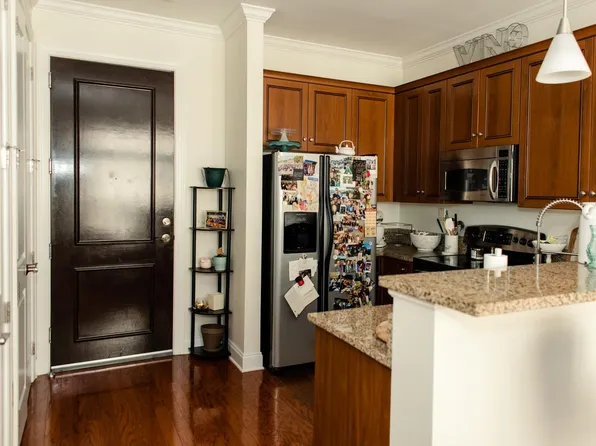 230 Tryon St Unit 704, Charlotte, NC 28203