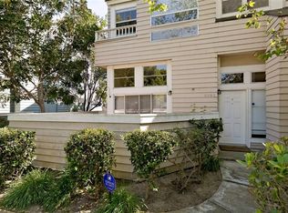 4946 Thille St, Ventura, CA 93003