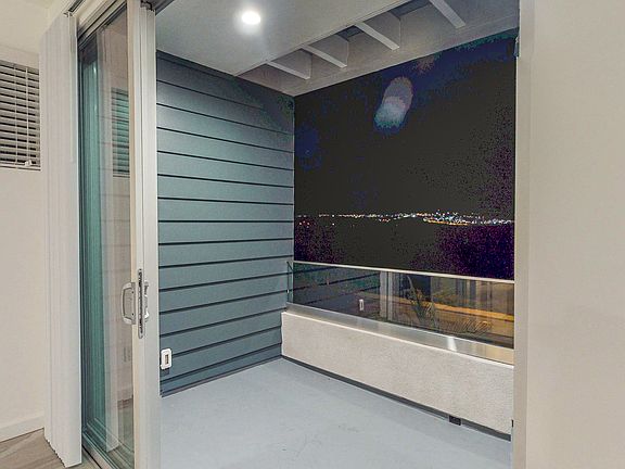 5th image of 162 Imperial Beach Blvd
