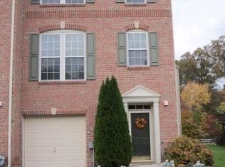 9800 Redwing Dr, Perry Hall, MD 21128