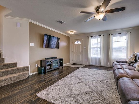 4th image of 4138 Gaillardia Way