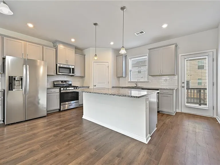 3798 Hidden Valley Cir — Photo 22