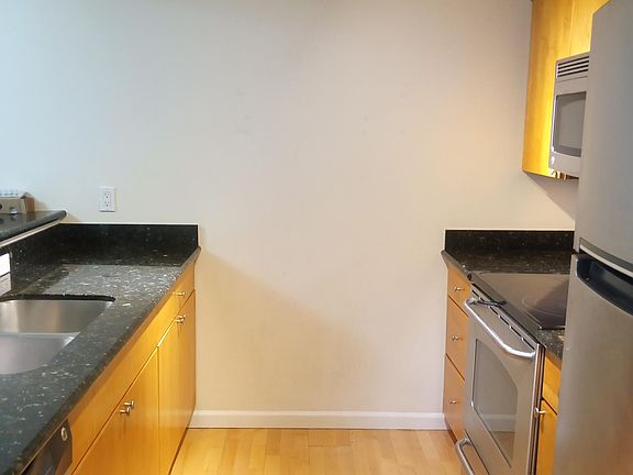 2nd image of 14002 SE 6th St APT 5